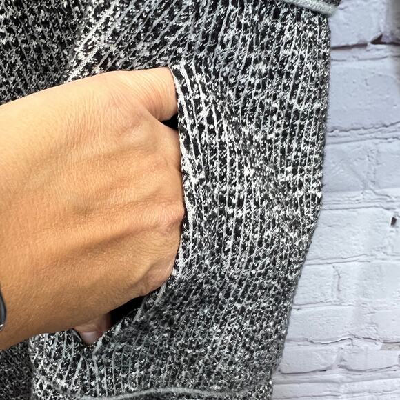 CAbi The Times Jacket Black Grey M Ribbed Soft Stretchy Ribbed 3/4 Length Modern - Picture 10 of 12